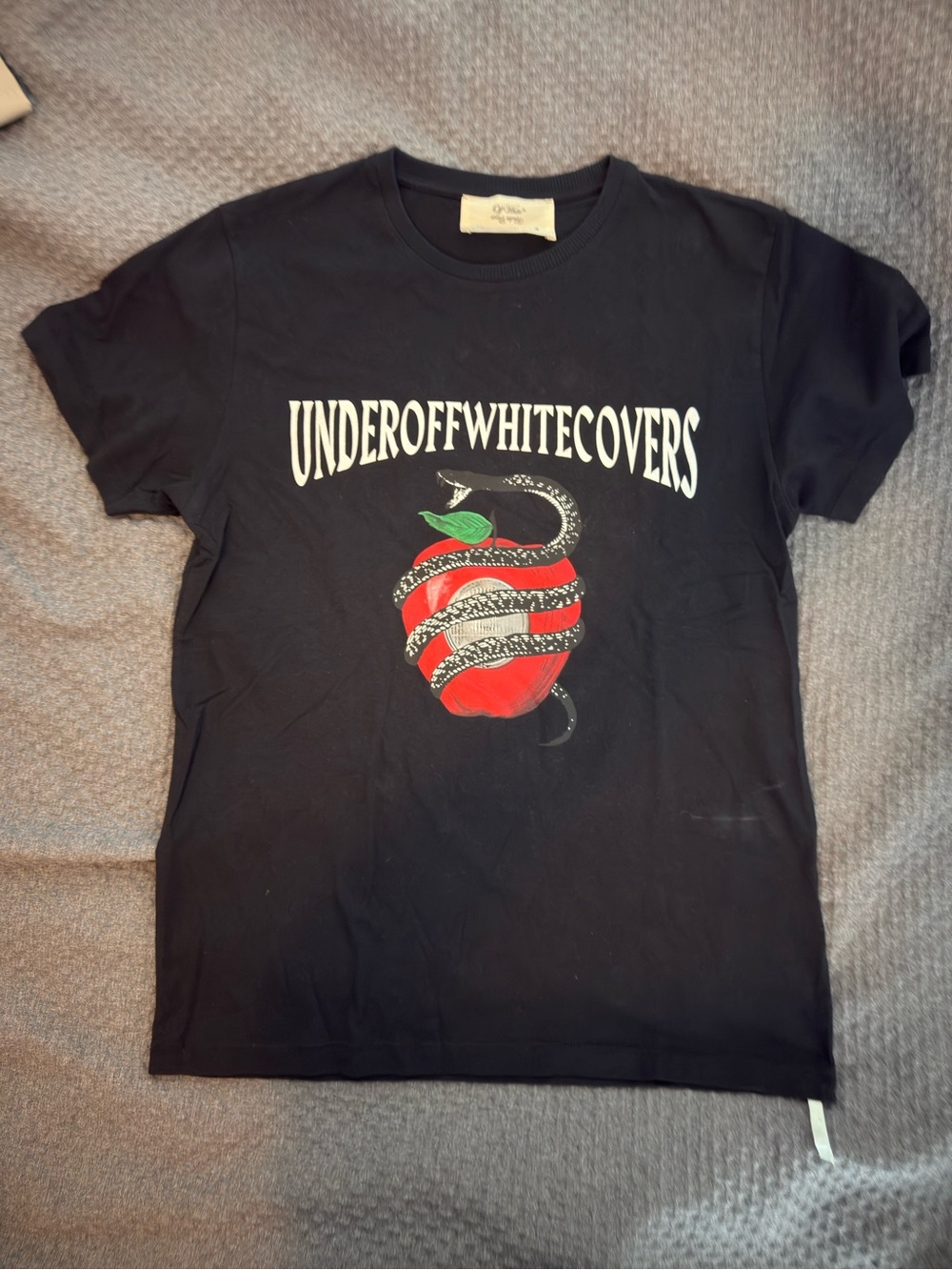 Off-White™ Undercover Apple & Snake Graphic T-Shirt Black Fits L